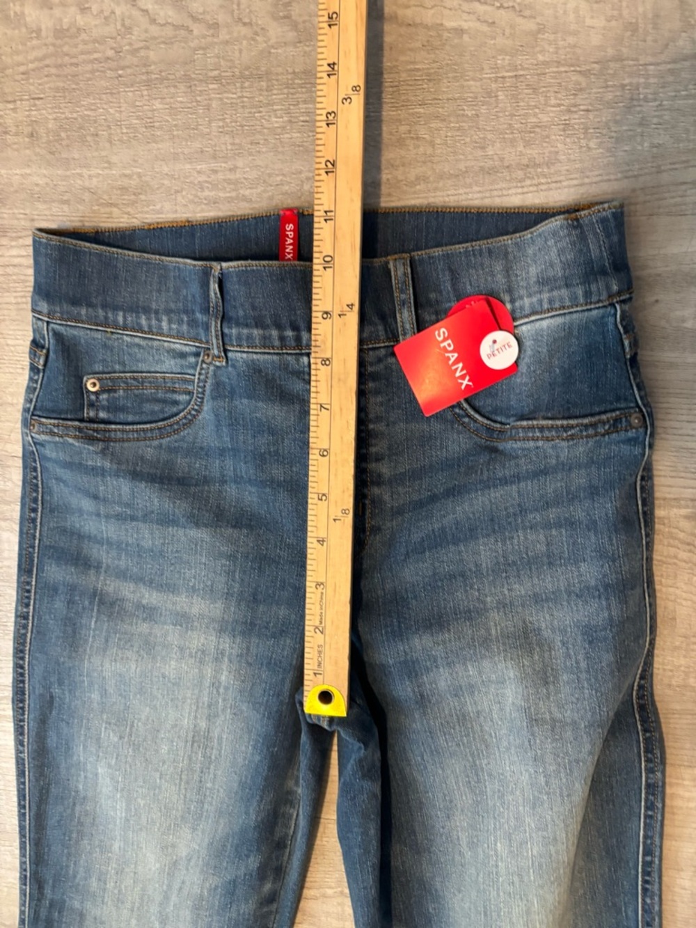 Spanx Jeans Size S NWT Straight Leg Pull On Medium Wash Slimming EveryWear - Picture 4 of 5